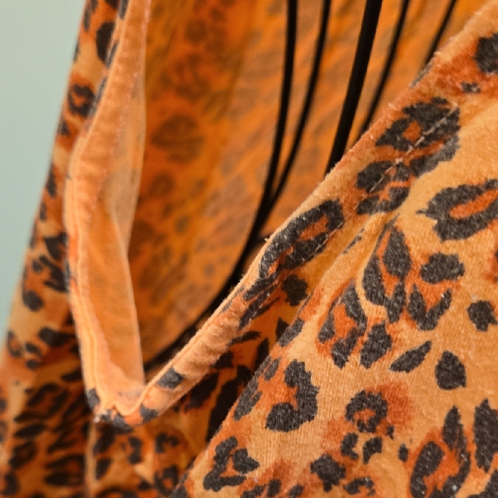 ❤️EUC Torrid Orange Leopard Print Tank Top - Picture 10 of 11